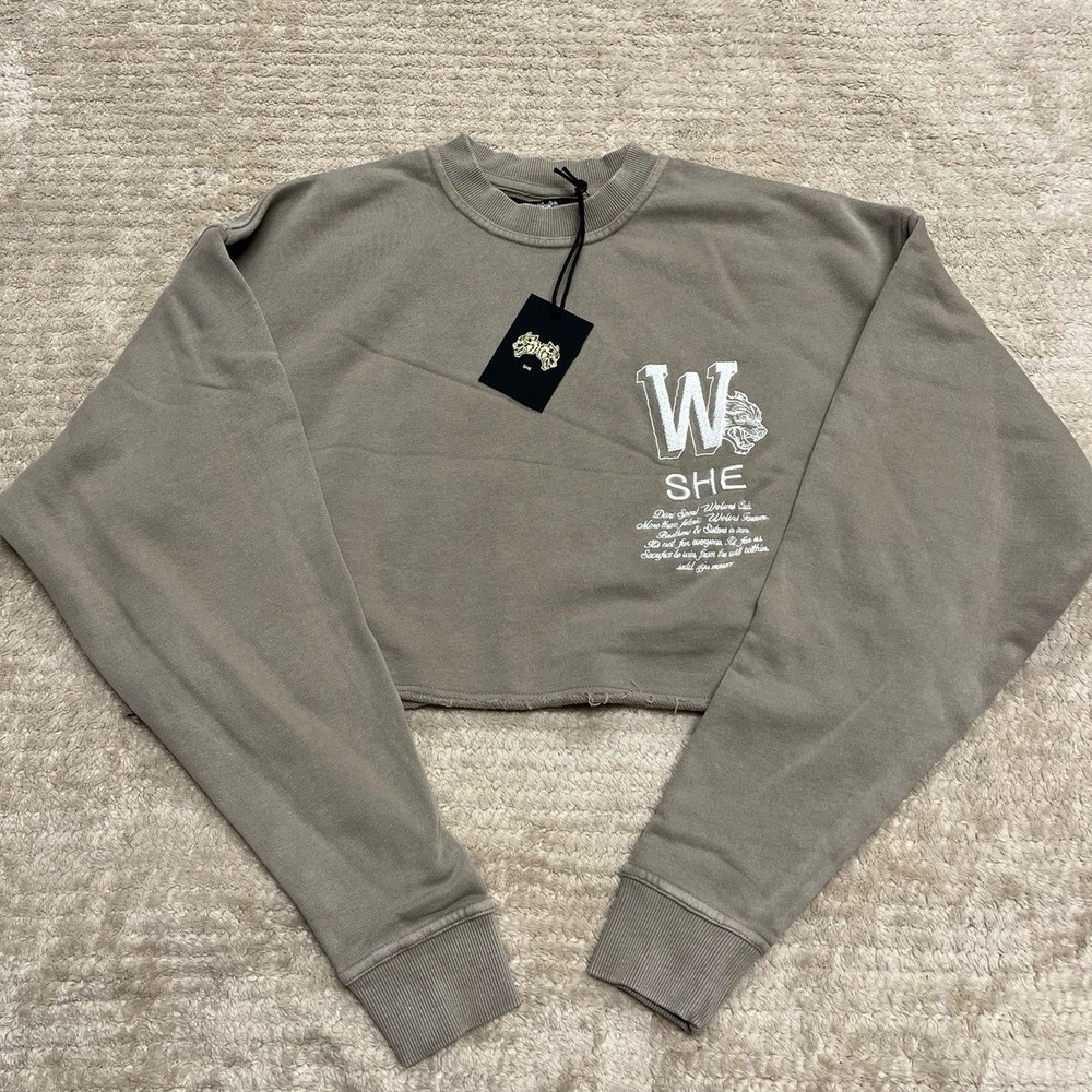 SHE Women's Cropped Crewneck Sweatshirt taupe color size small